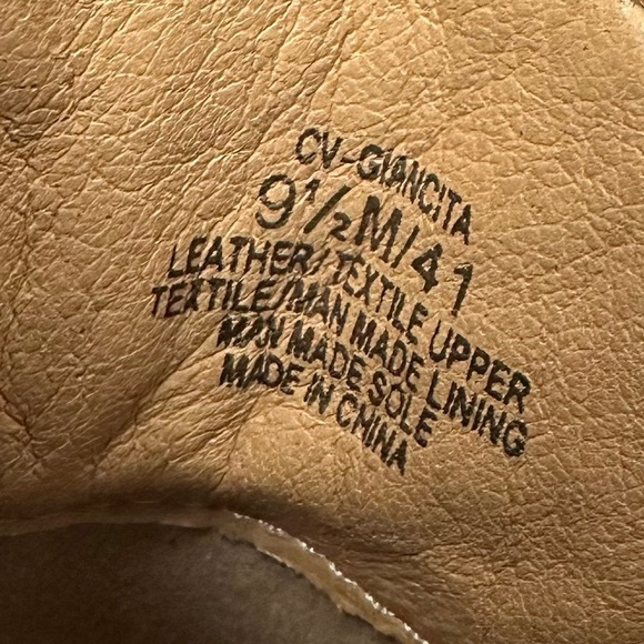 Crown Vintage Women's Leather Giancita Slip On Ankle Boots Size 9.5 Tan EUC! - Picture 8 of 9